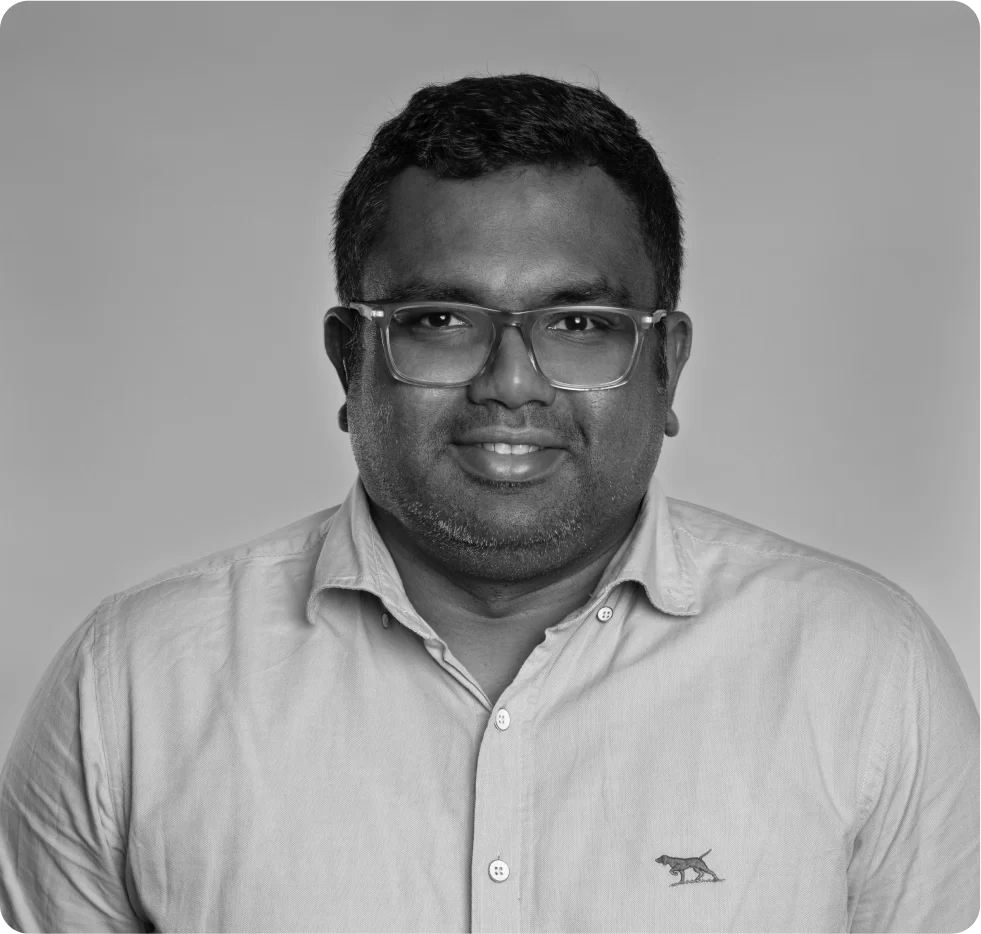 Ari Navaroshan
